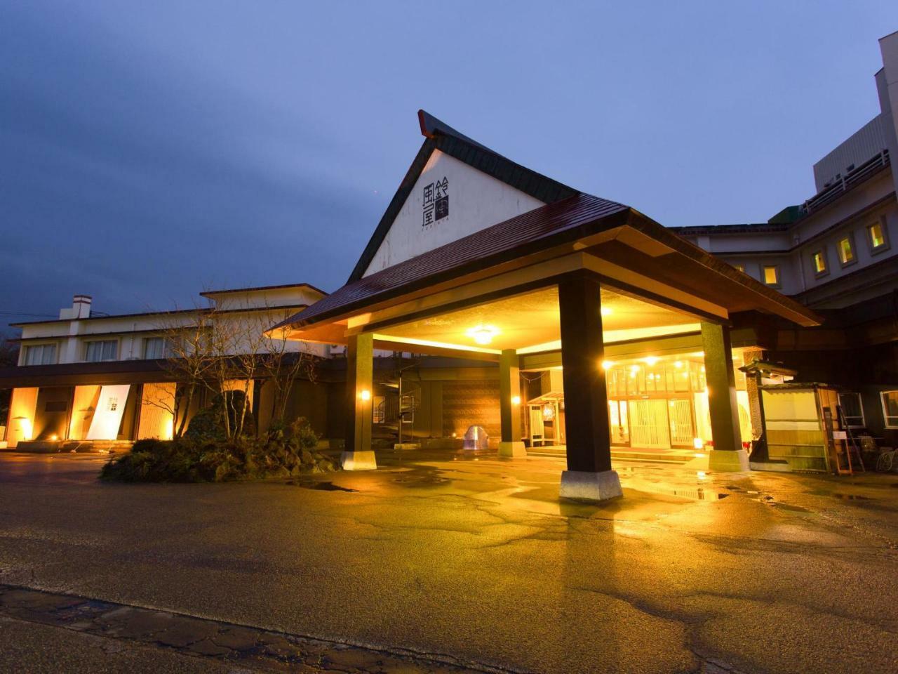 Fuurin-Ya Hotel Ниигата Екстериор снимка
